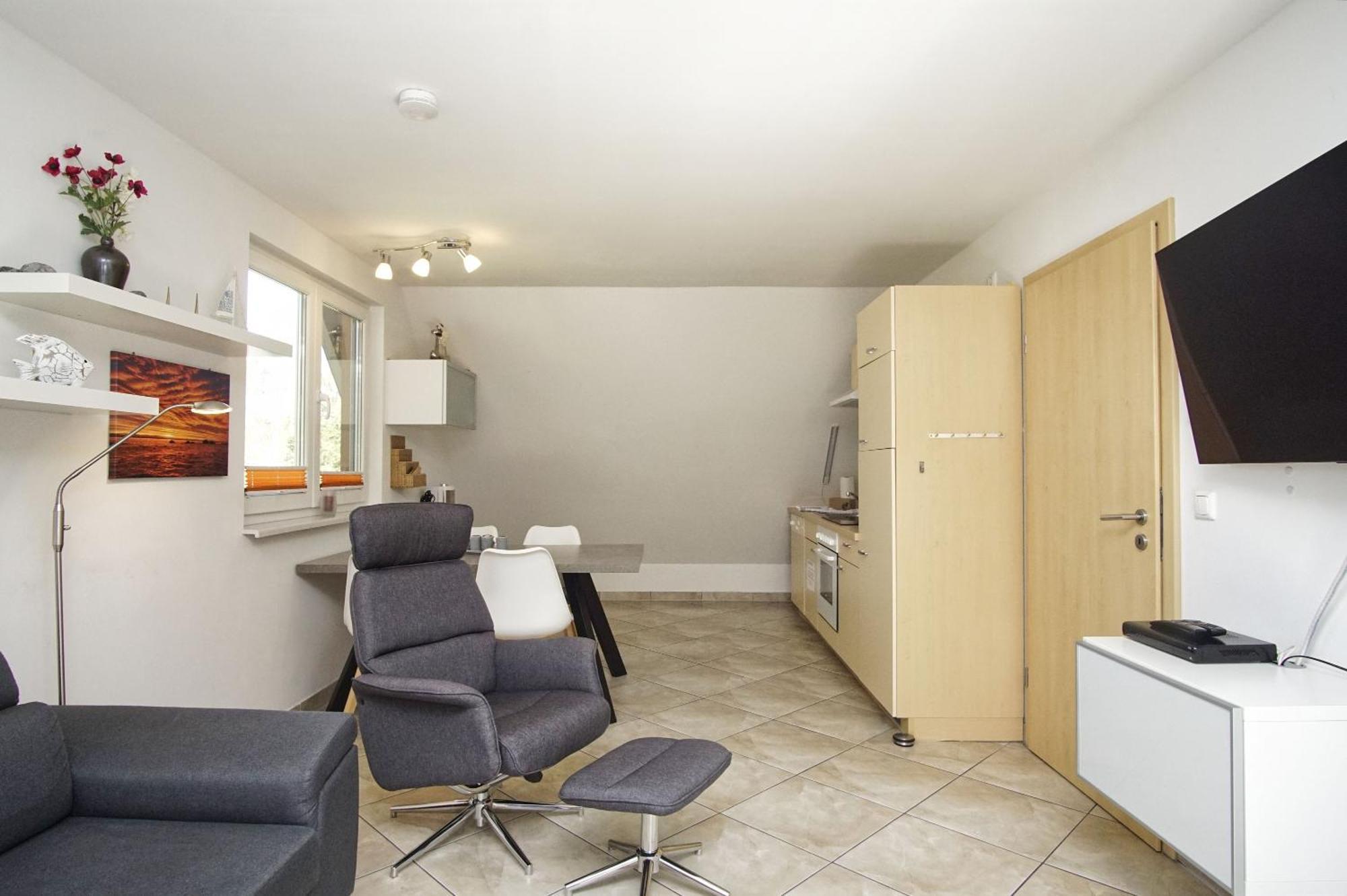 Moderne Fewo Nr 4 Mit Balkon, Sauna Im Haus, Garten - Ferienwohnungen Am Wald Klein Gelm Εξωτερικό φωτογραφία